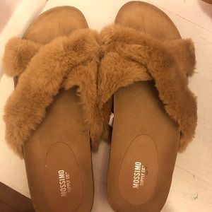 Mossimo Supply Co. slides